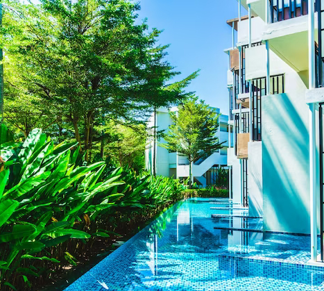 Explore the Trending Swimming Pool Tiles For a Great Splash