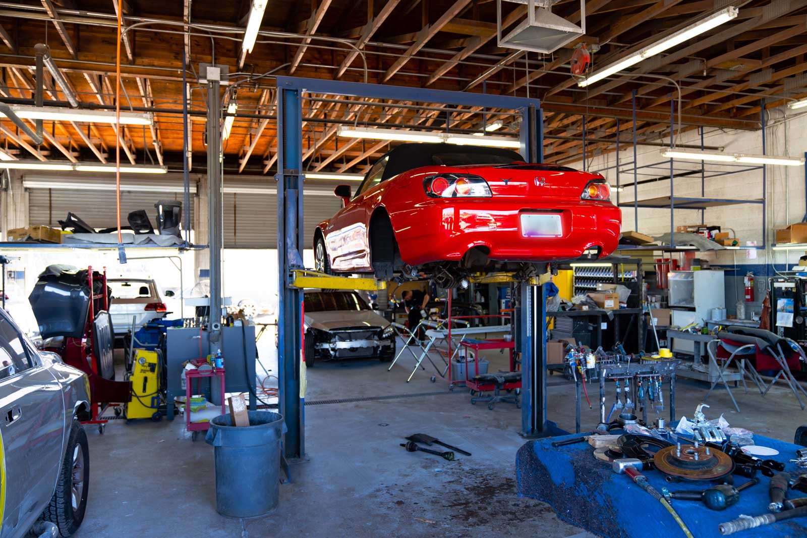Trusted Auto Body Shop in Phoenix, Arizona - SS Collision - Auto Body & Paint Shop