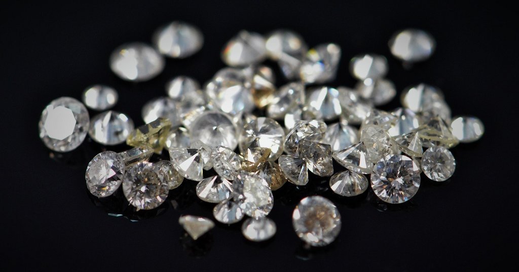 Synthetic Diamond: An In-Depth Look at Lab-Grown Gemstones