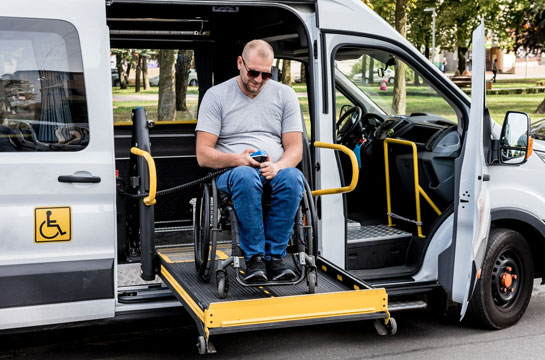 How Do Taxi Services Cater to Group Travel Needs?