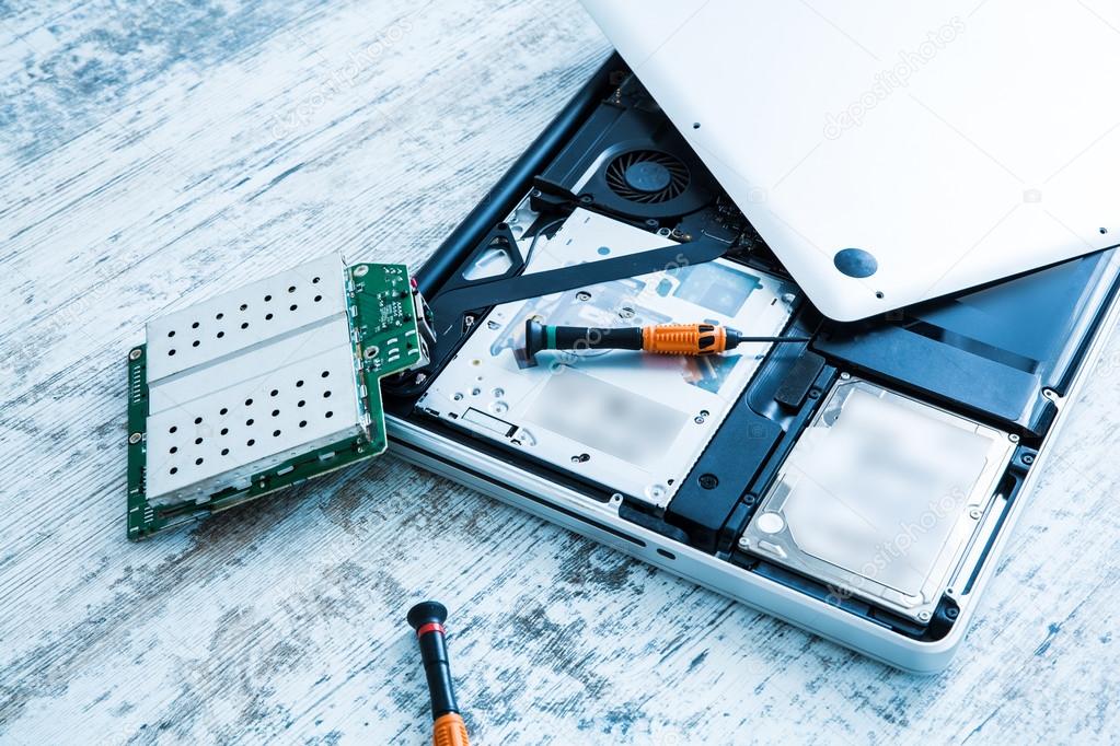Top Computer Repair Trends to Watch in 2024