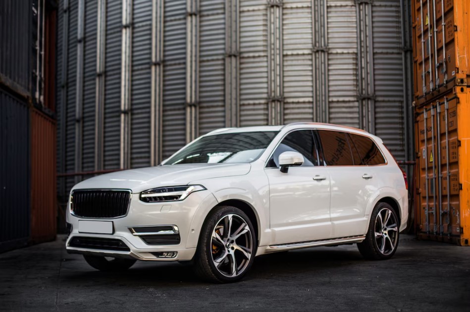 The Expertise of Car Care and Services: Beyond the Dealership