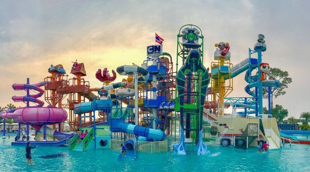 A Comprehensive Comparison of California’s Premier Water Parks