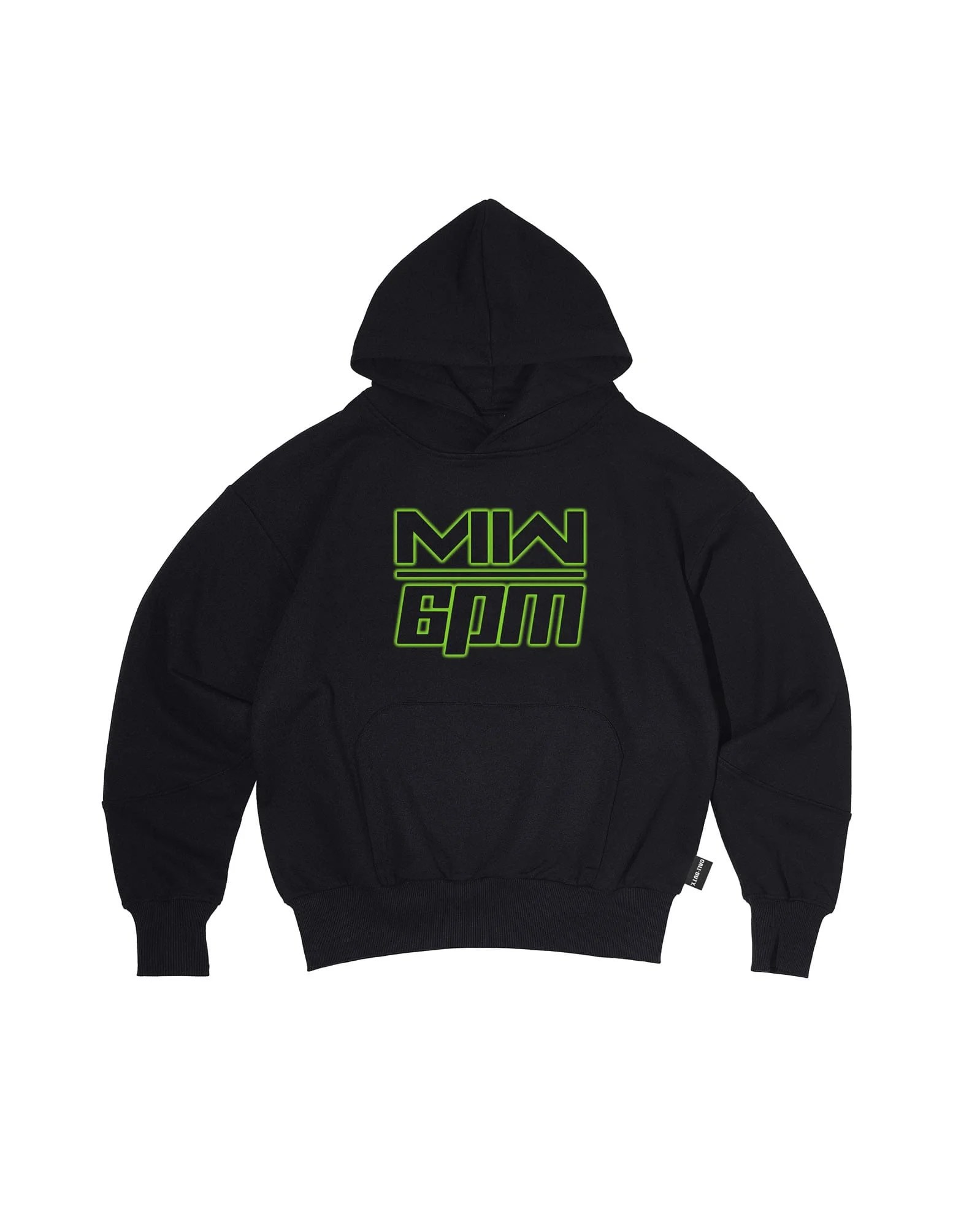 Elevate Your Style: 6PMShop x EssentialHoodie Collection