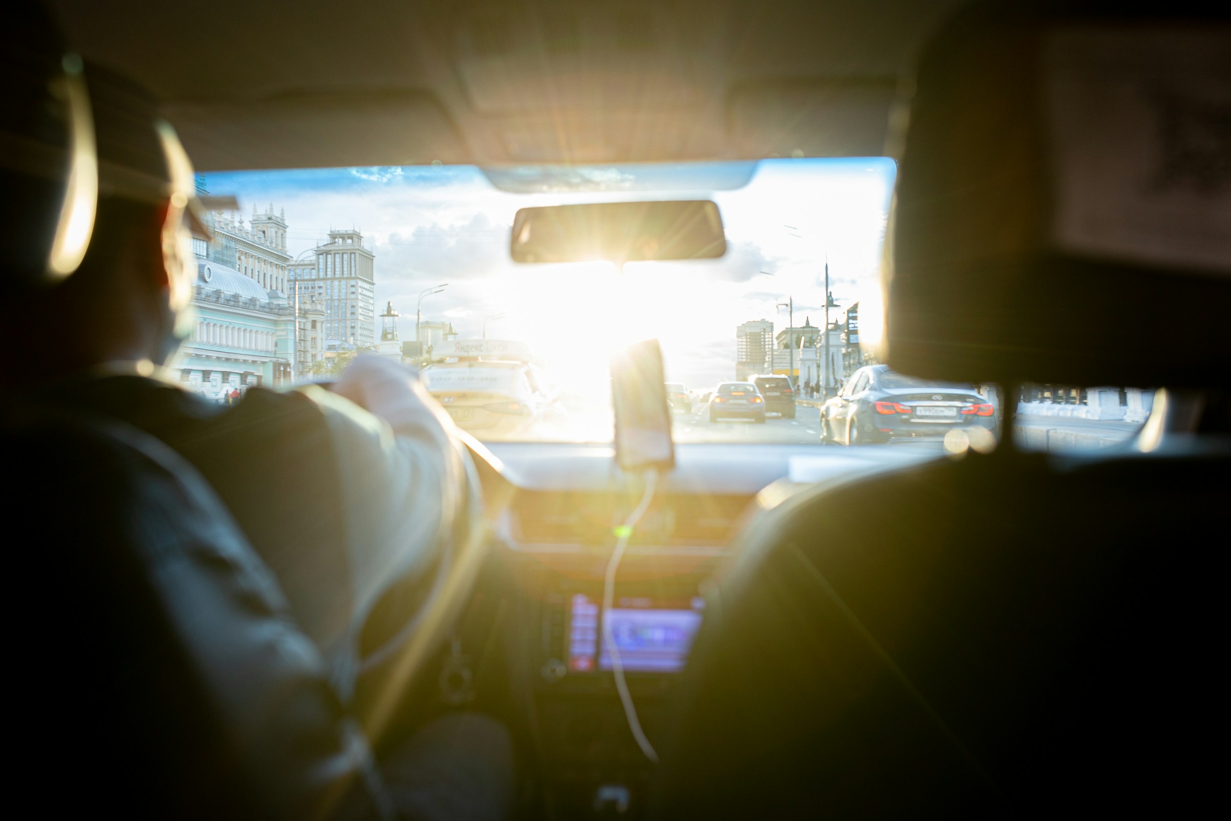 The Top 5 Road Safety Tips Every Beginner Driver Should Know
