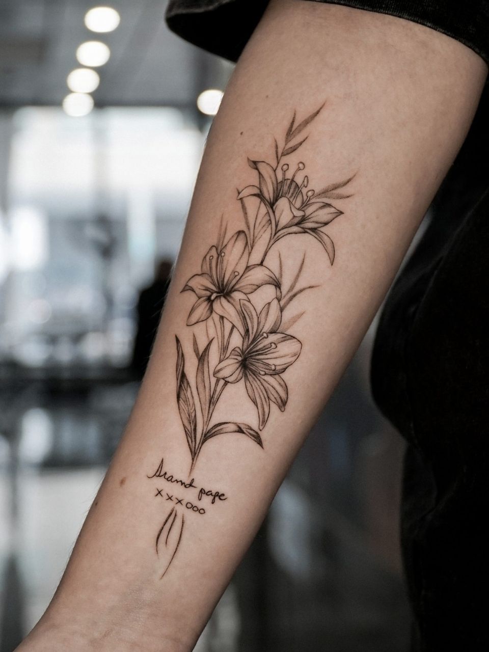 Fine Line Tattoo Artist Montreal: Discover the Art of Delicate Ink