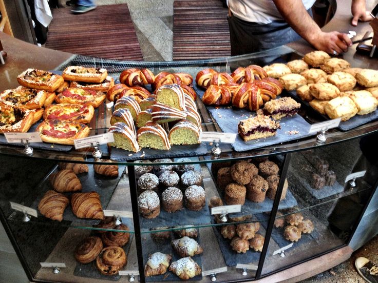 Automated Refrigerated Display Cabinets Market 