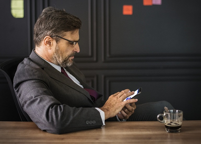 How to Deal With Time Trackers If You’re Focused on Results