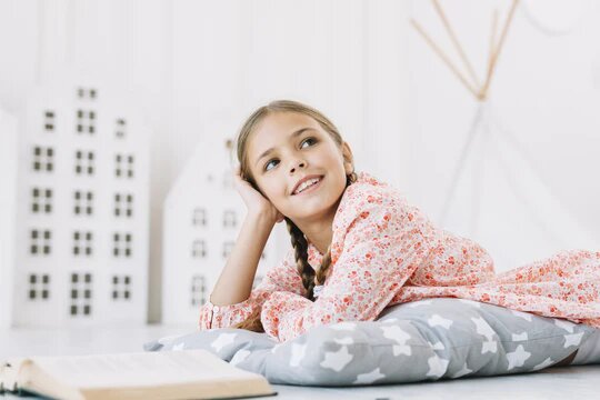THE PSYCHOLOGY OF SLEEPWEAR: HOW YOUR CLOTHING AFFECTS YOUR SLEEP