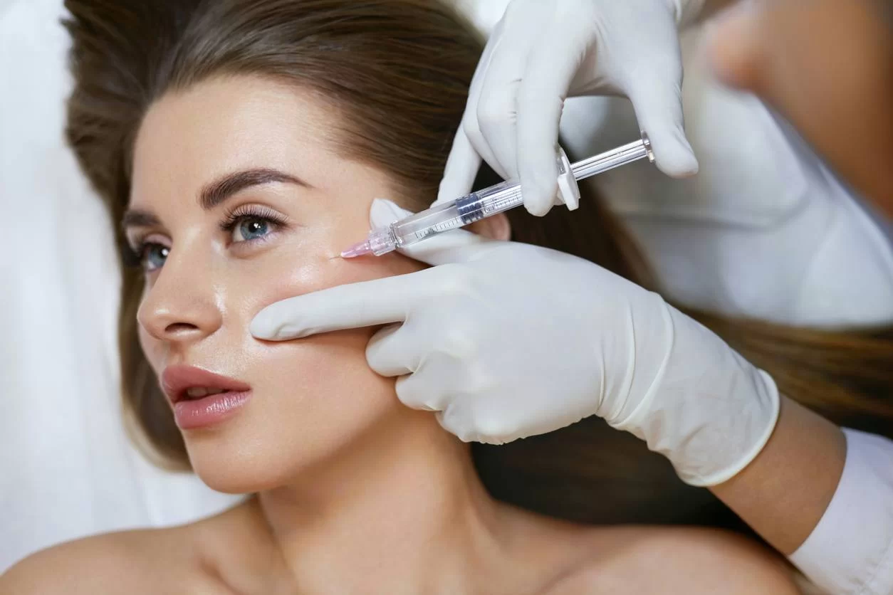 Why the Best Aesthetic Clinics in dubai Are Leading the Botox Revolution