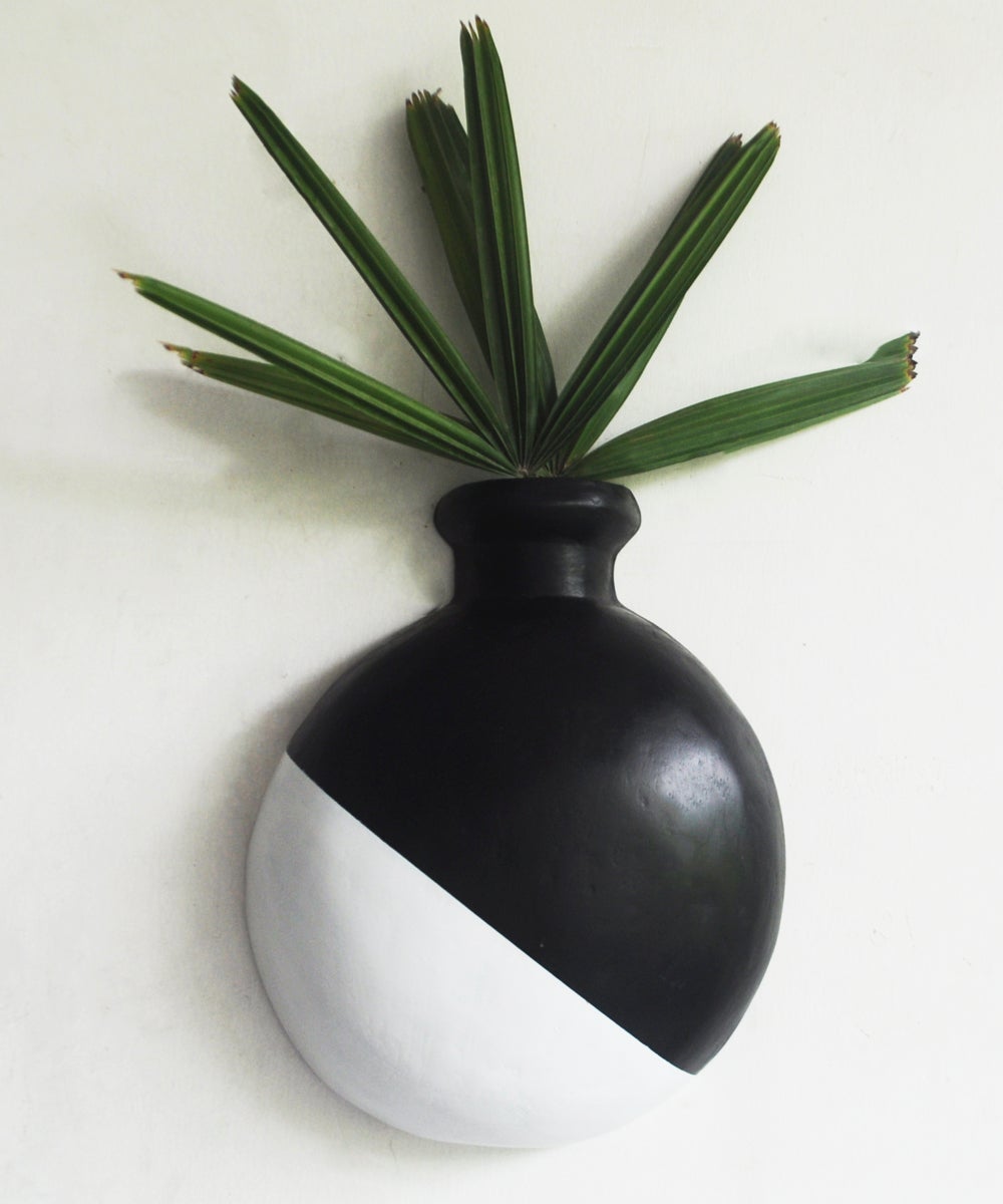 5 Major Benefits of Planters Including Wall Planters Online