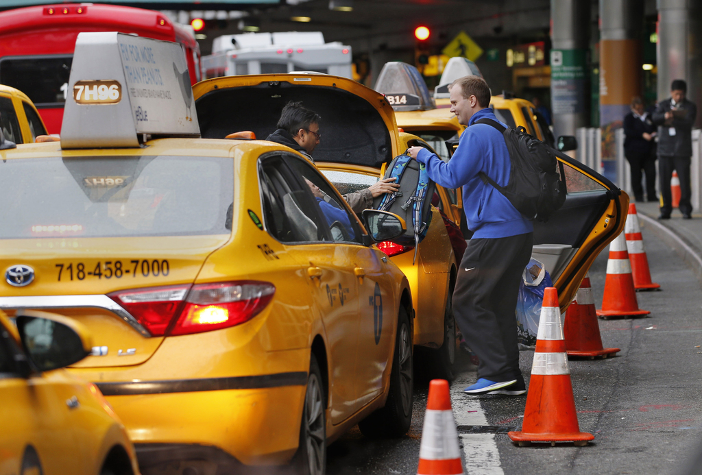 Reliable, Punctual, and Comfortable Taxi Services in Ahmedabad
