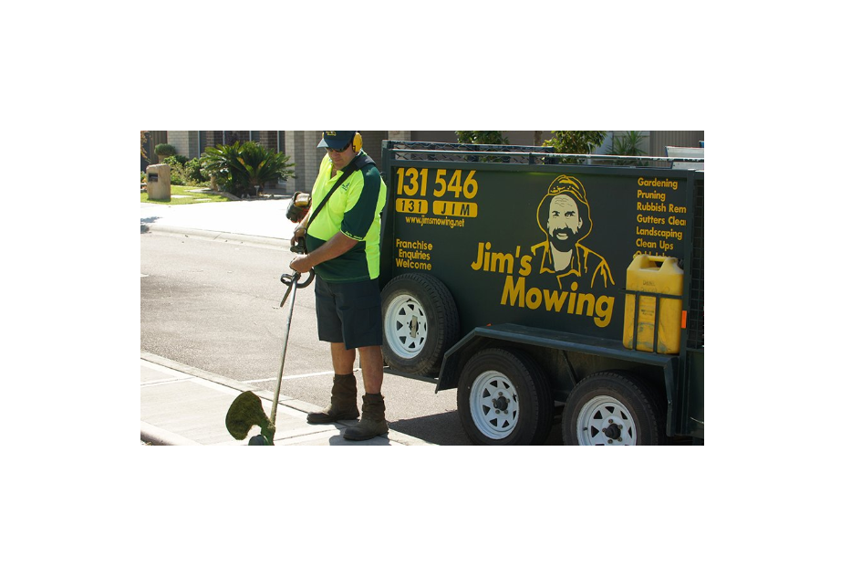 Lawn Mowing Melton West