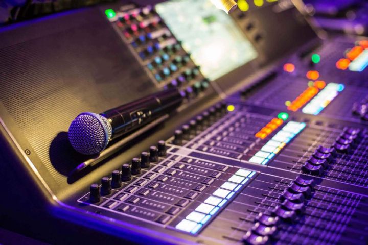 Audio Video Requirements in Schools and Education Centres