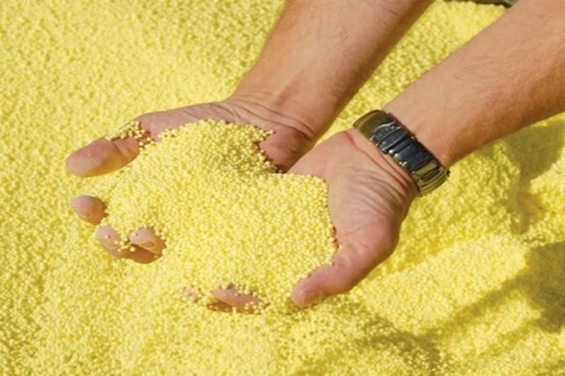 Sulfur Coated Urea : An Environmentally Friendly Alternative to Conventional Urea 