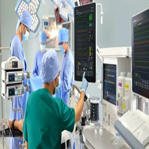 Connected Medical Devices: Enabling Remote Patient Care Through Advanced Technologies