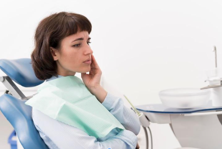 Planning for Dental Implants? Don’t Skip Whitening First