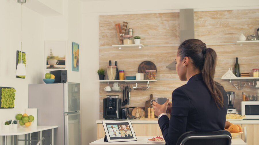 Why Choose a Local Small Office Interior Designer in Kolkata?