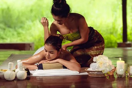Erleben Sie die Magie der Thai Massage in Hamburg