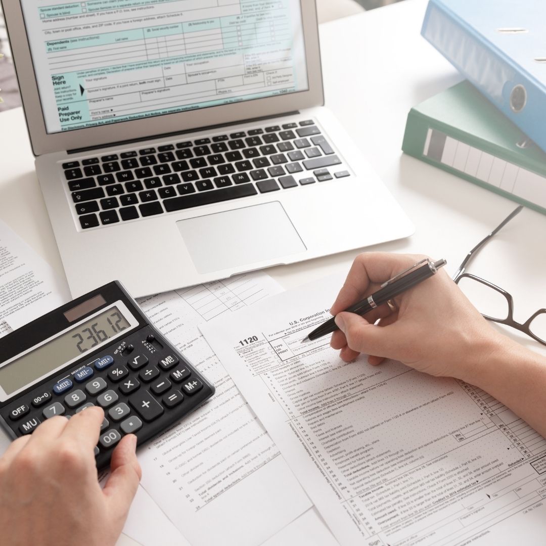 Why Outsourcing Accounting Services for Small Business Is a Smart Move