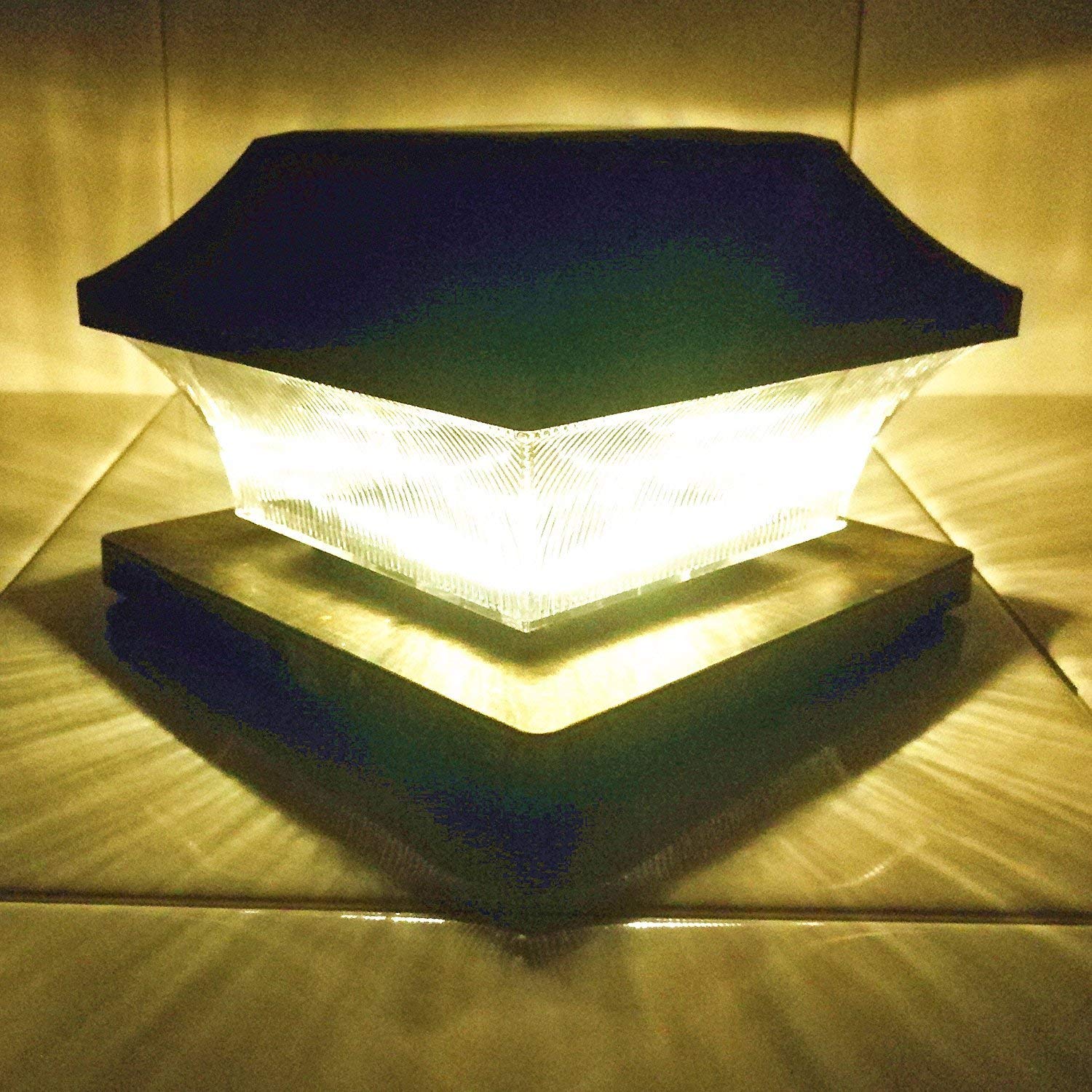 Solar post cap light | fence post lights