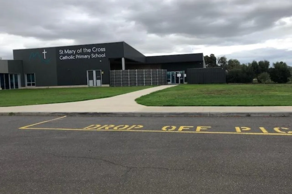 How Does Car Parking Line Marking Improve Safety & Space Management?