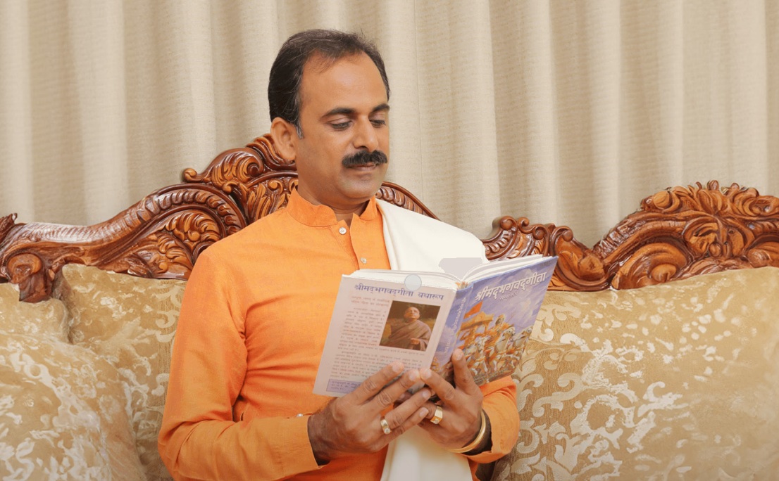 Top Motivational Speaker in India: Acharya Manish Ji’s Journey of Inspiration