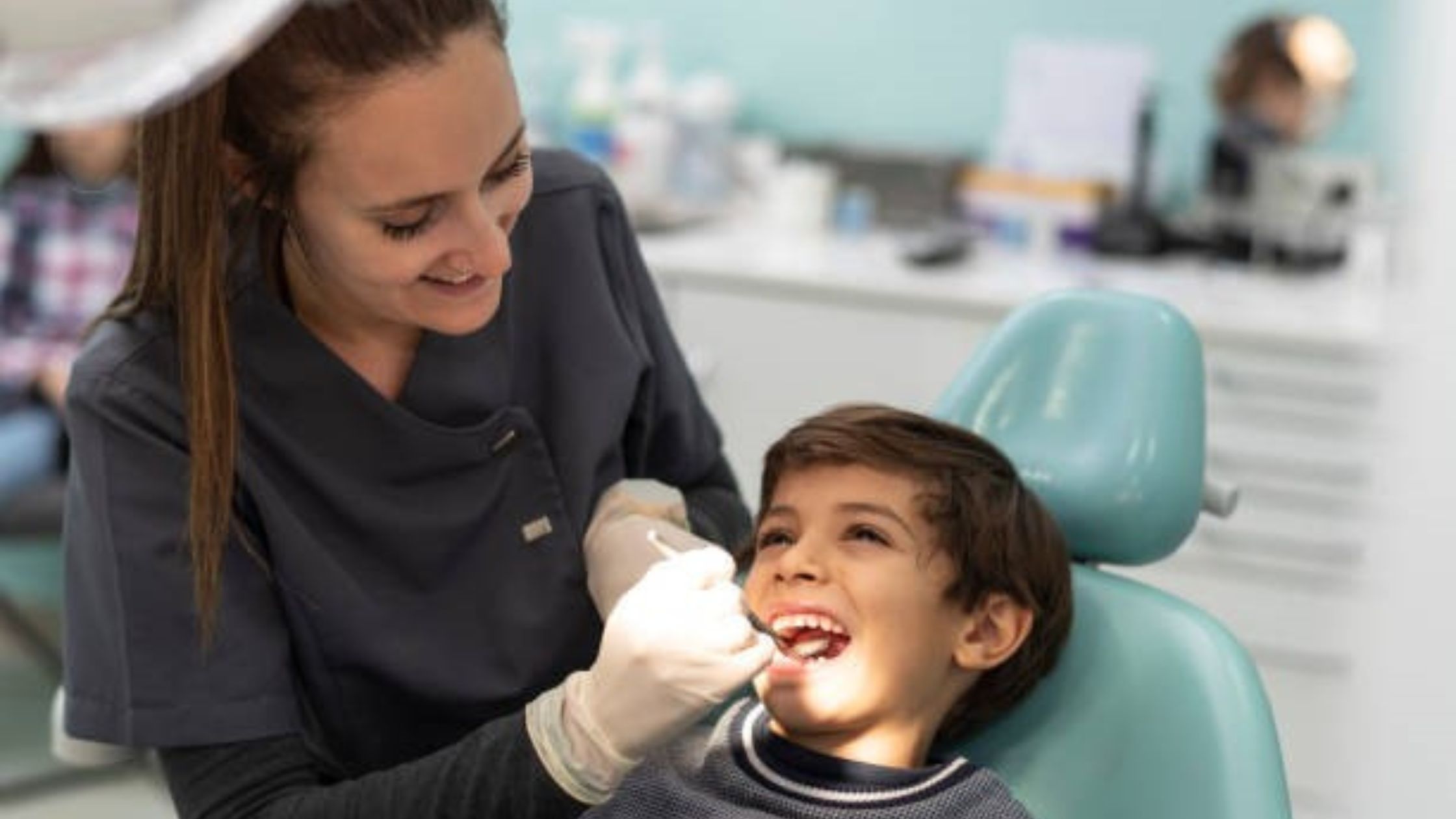 How Professional Dental Cleaning Services Improve Your Oral Hygiene