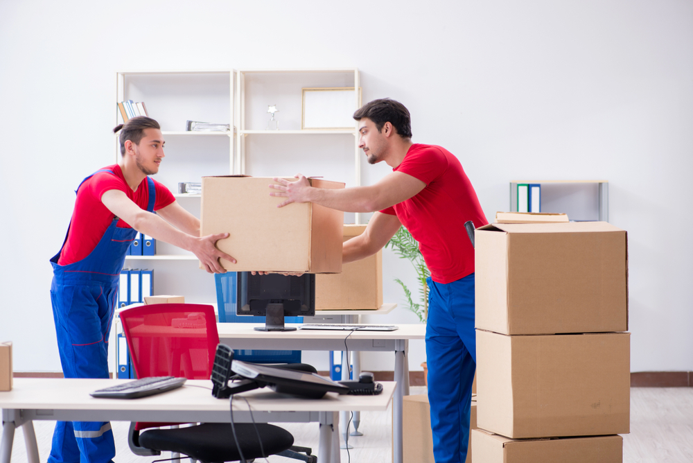 Save Your Time through Professional Movers and Packers in Brampton!