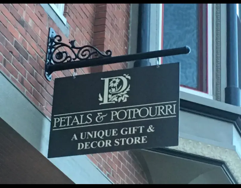 Transform Your Business Visibility with Vinyl Graphics in Kansas City, MO