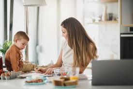 How 24-Hour Daycare Supports Shift Workers and Busy Professionals