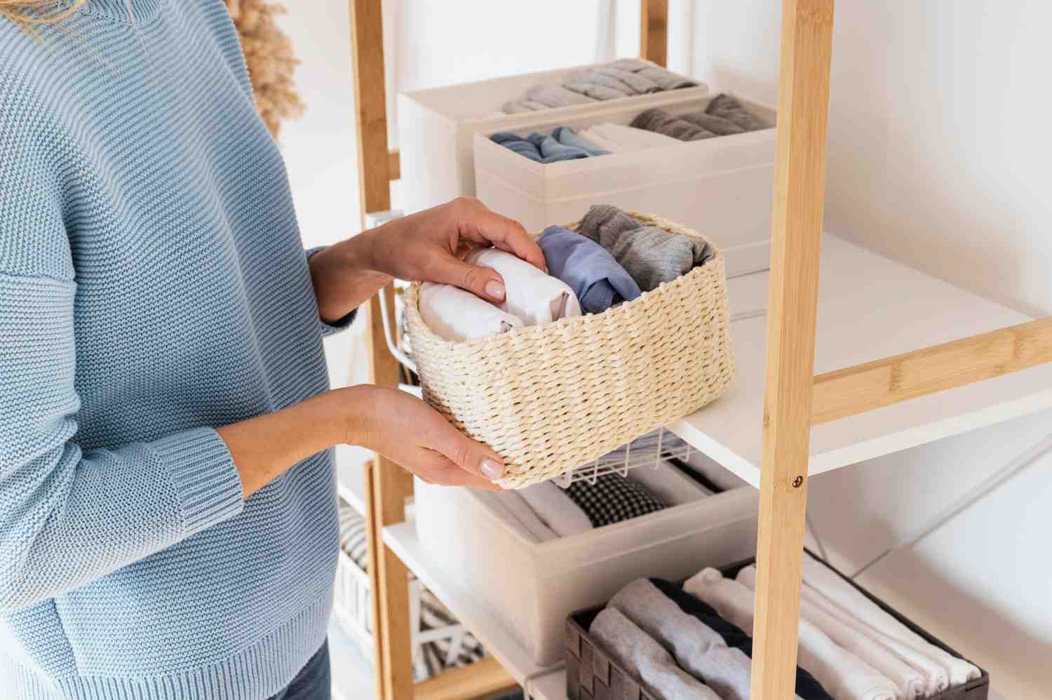 5 Reasons Why You Should Hire a Home Organizing Service