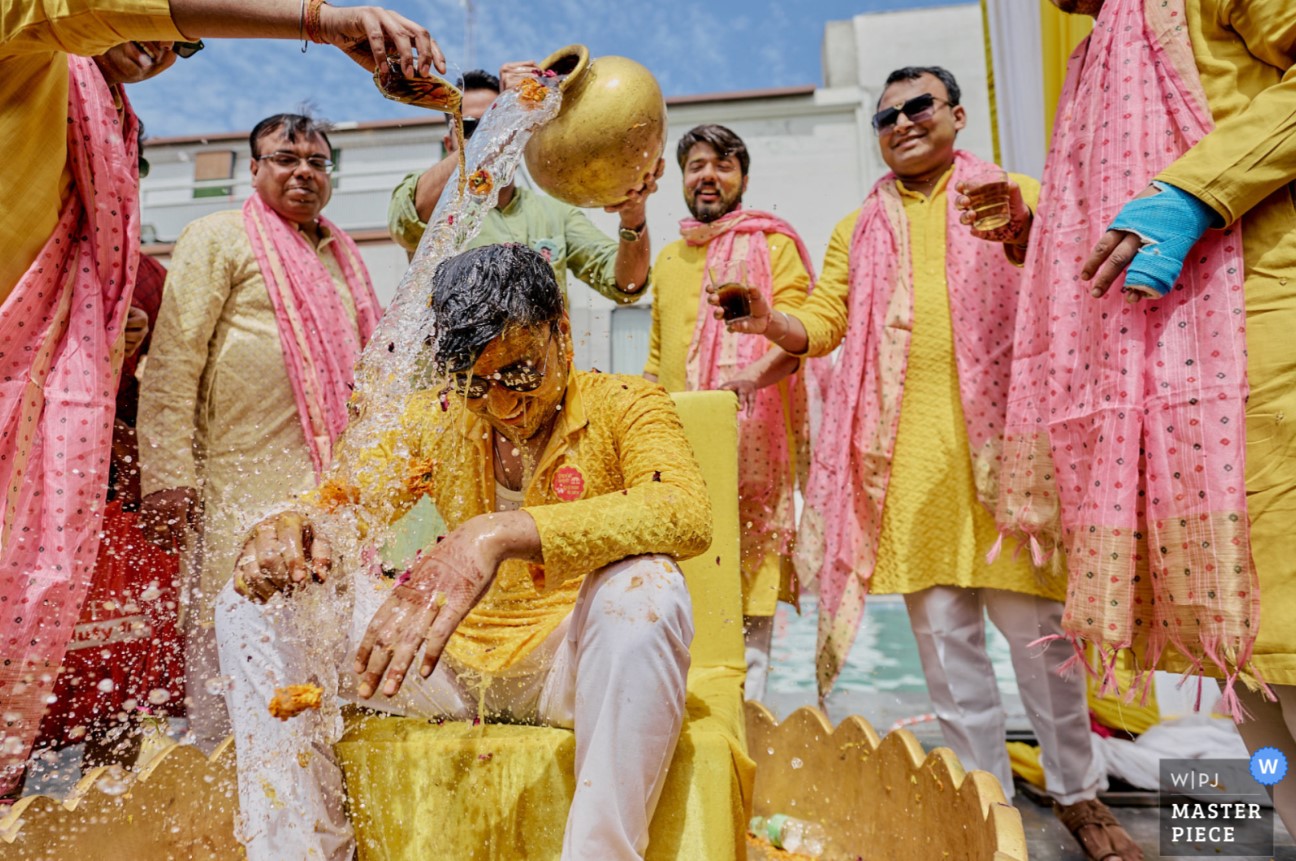 Capturing Candid Moments is the Heart of Wedding Photography