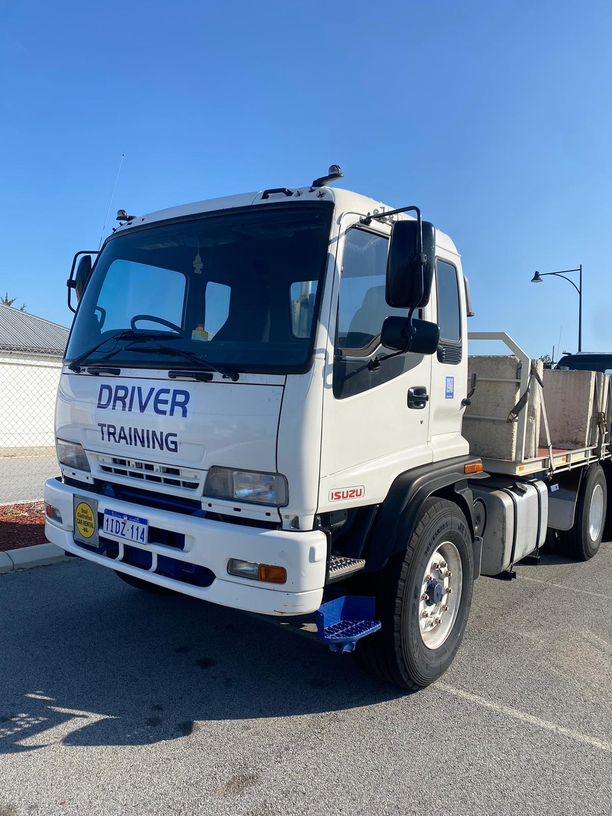 Empowering Future Truck Drivers Through Expert Training at Sumit Driving Academy