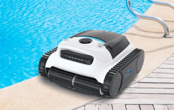 Best Automatic Pool Cleaners for Above-Ground vs. In-Ground Pools