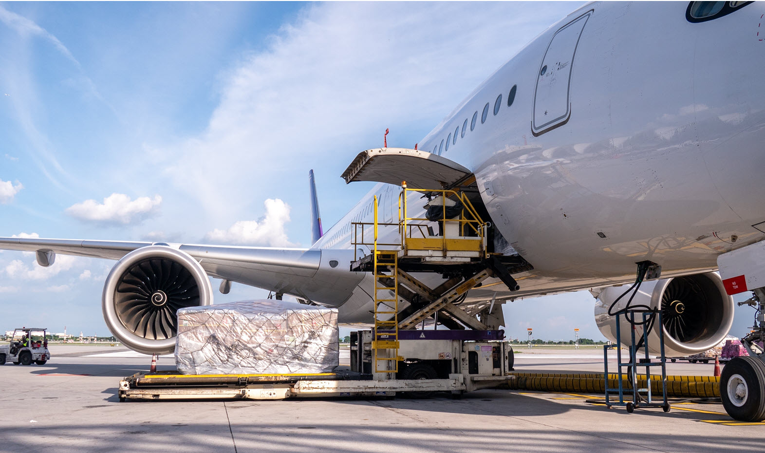 Air Freight Consolidation: A Game Changer for E-Commerce in India