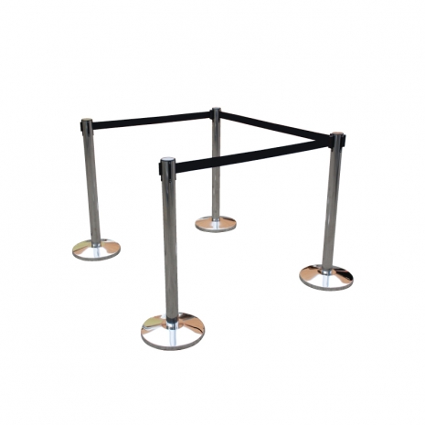 Benefits of using retractable barriers