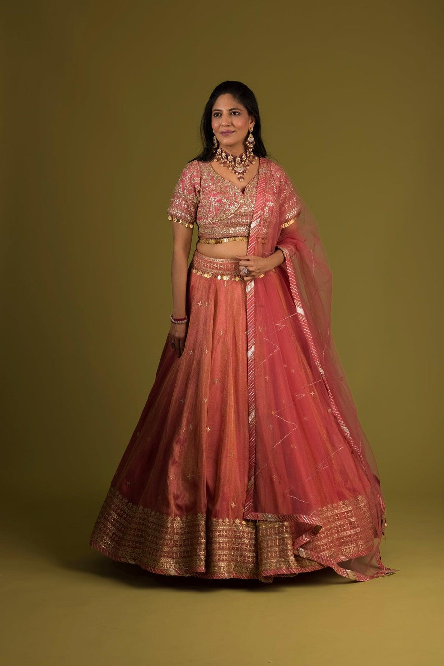 How to Pick the Right Lehenga Choli for Women Based on Body Type