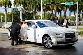The amount Should I Pay for Wedding Transport?