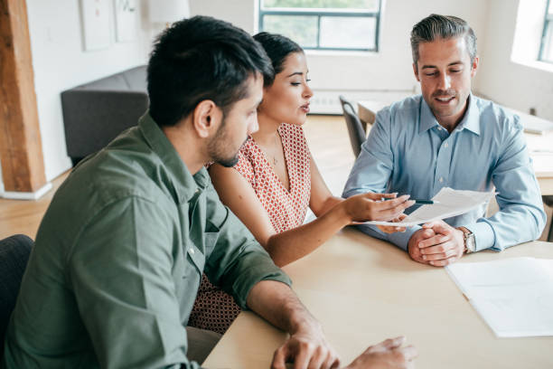 What Are The Key Benefits of Working With A Mortgage Broker?
