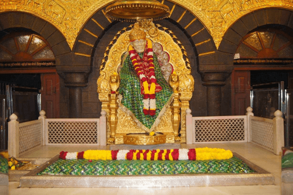 Taxi from Mumbai to Shirdi | One way Cab from Mumbai to Shirdi.