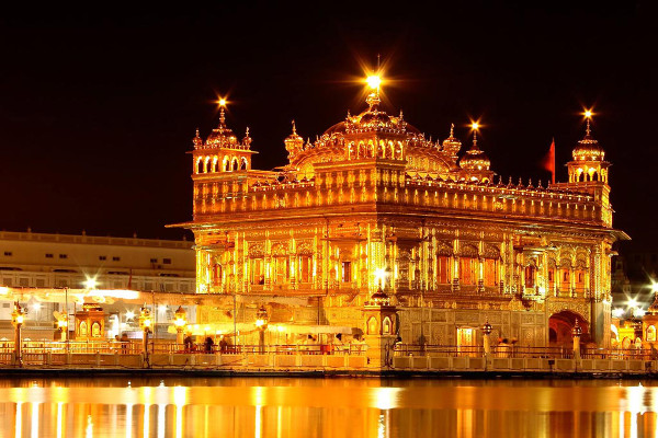Taxi from Chandigarh to Amritsar | One Way Cab from Chandigarh to Amritsar
