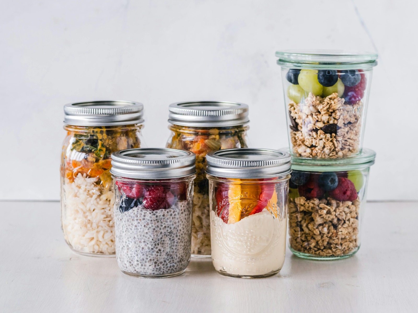 Understanding Macronutrients and Micronutrients in Complete Balanced Nutrition