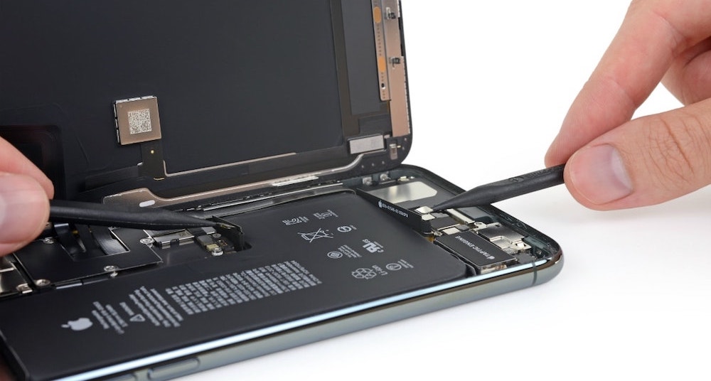 Screen Replacement in Garland