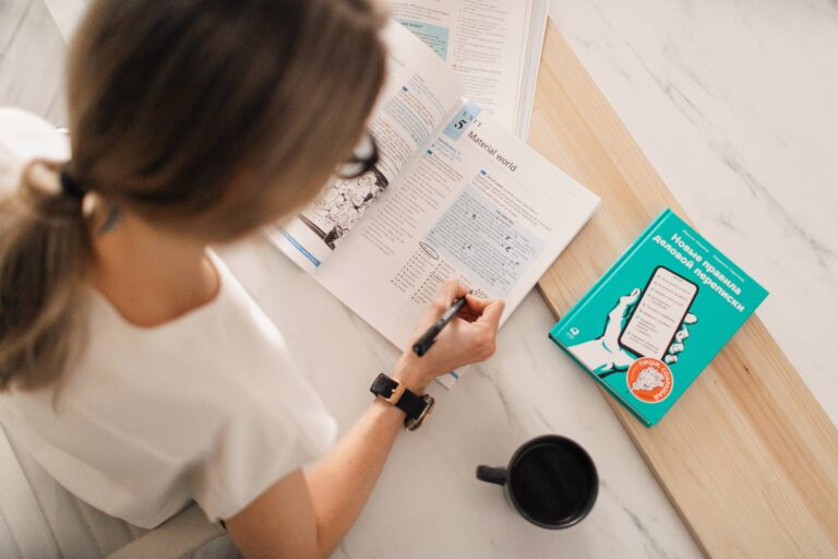 Efficiently manage time and avoid last hour rush with assignment help Australia