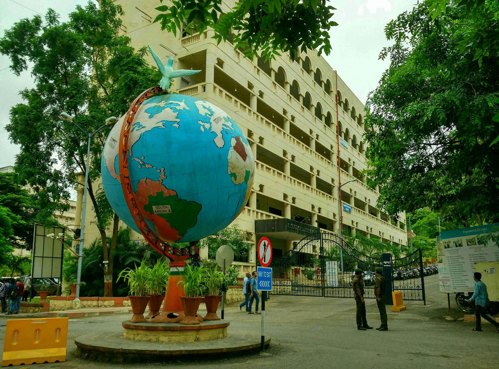 Why Choose B-TECH IN MIT World Peace University for Your Engineering Career?