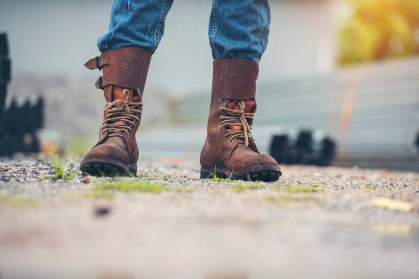 Tactical Boots vs. Hiking Boots: Which One is Right for You?