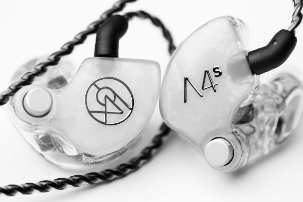 Custom In-Ear Monitors for Fitness Enthusiasts: How Custom Fit Enhances Your Workout