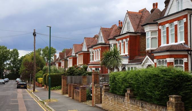 Which Sutton Taxi Company Should You Choose?