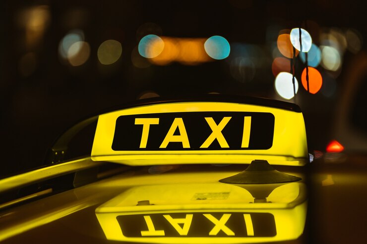 7 Hidden Benefits of Using Taxis in Hersham